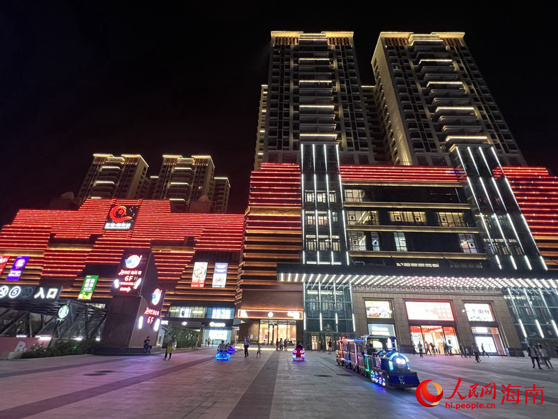 友誼·南海城夜景。人民網(wǎng) 李學(xué)山攝