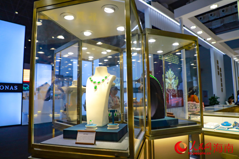 老鳳祥展館展出的展品。人民網(wǎng)記者 牛良玉攝