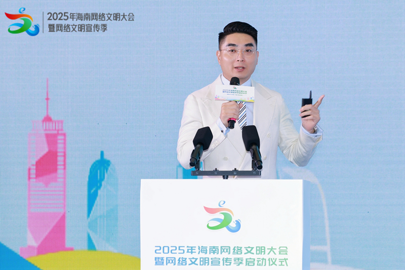 與會嘉賓現(xiàn)場進行分享交流。